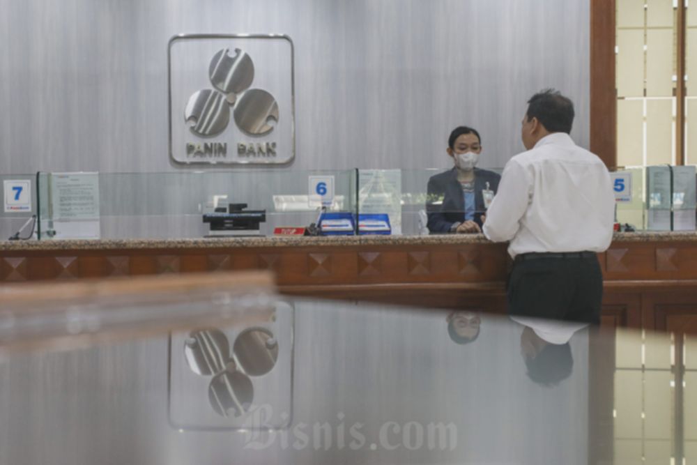 Wadirut Bank Panin Jual Habis Saham: Ada Apa dengan PNBN?