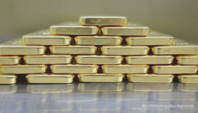Harga Emas Merangkak Naik di Tengah Pelemahan Dolar AS