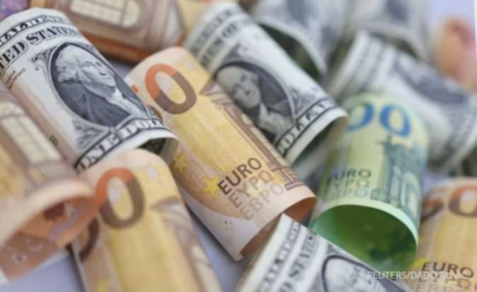 Dolar AS Perkasa! Rupiah & Mata Uang Komoditas Panik Karena Tarif?