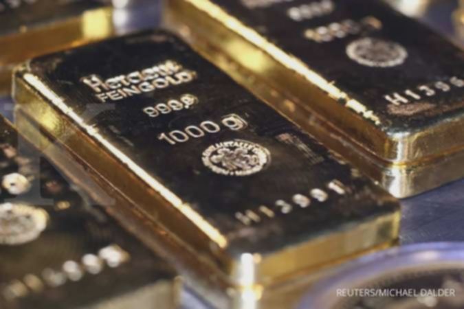 Emas Anjlok 1%! Data AS Picu Harga Spot Merosot