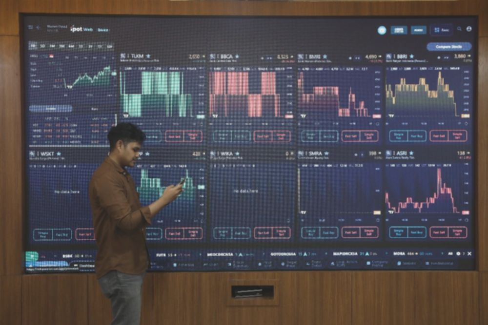 BREN, CUAN, TPIA Terpuruk! Saham Prajogo Pangestu Jadi Beban IHSG?
