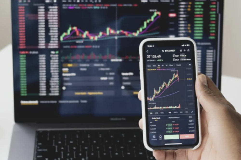 Asing Masuk! BBRI, DSSA, TLKM Jadi Rebutan, IHSG Menguat