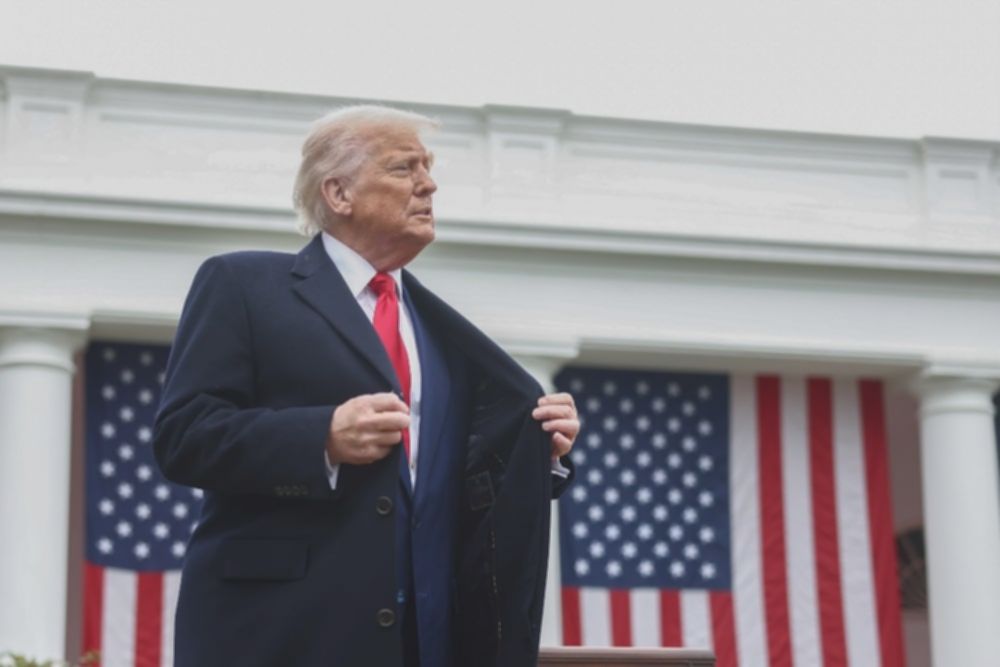 Trump Ngamuk! The Fed Tahan Suku Bunga, Renovasi Powell Jadi Sorotan