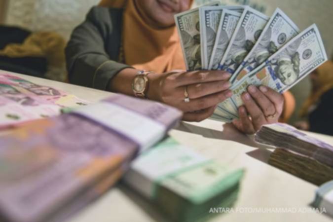 Rupiah Terjun Bebas! Sentuh Rp 16.500, Terlemah di Asia