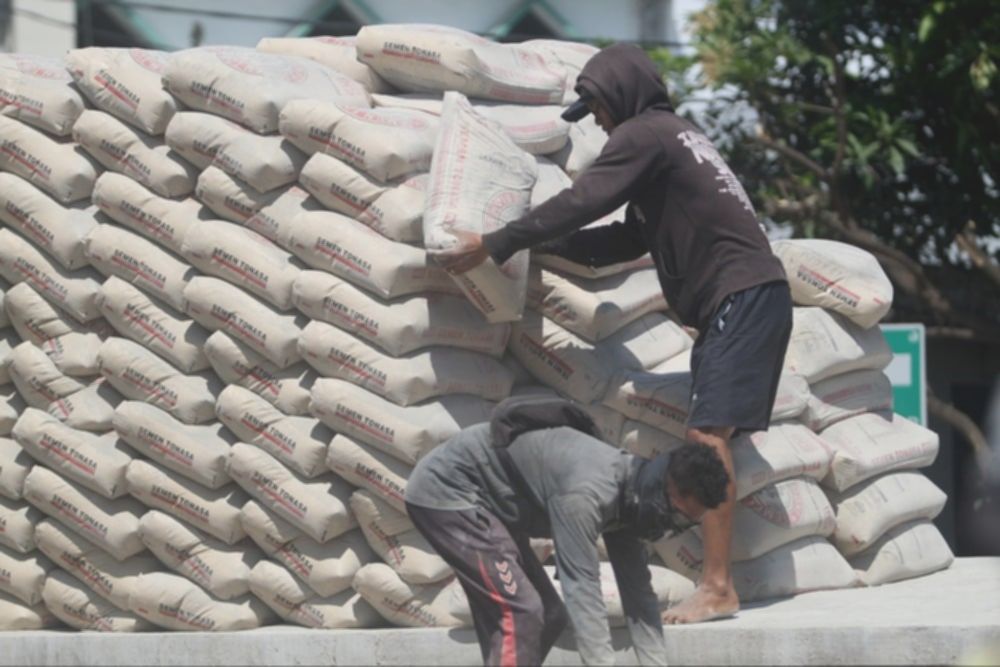 Target Harga Terbaru Saham Semen INTP SMGR Cs di Tengah Program Pemerintah Renovasi Rumah