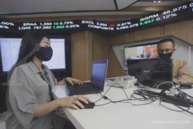 Saham Dijual Asing Saat IHSG Naik: Peluang atau Jebakan?