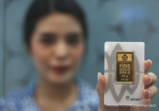 Emas Antam Hari Ini: Harga Turun! Cek Update 16 Agustus