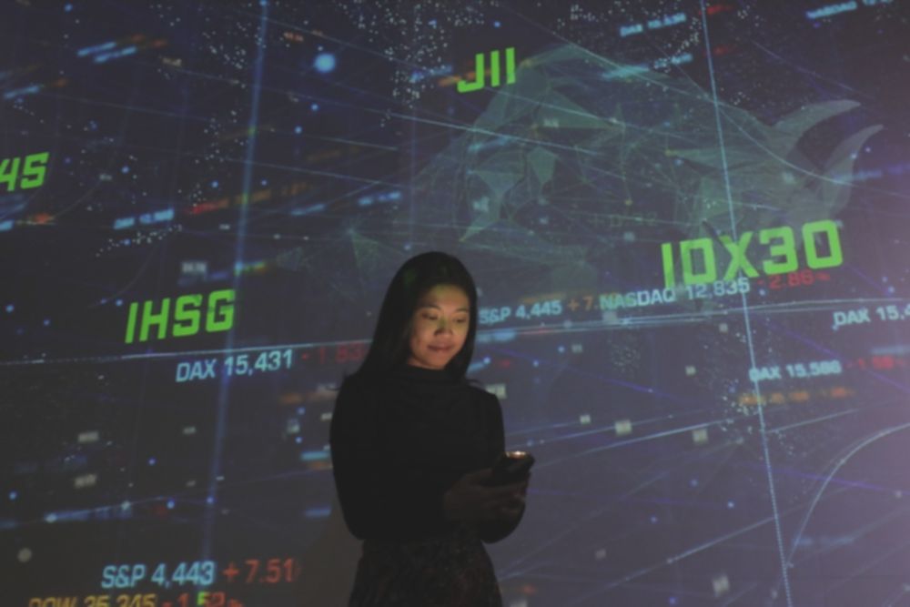 Harga Emas Cetak Rekor Baru, IHSG Diproyeksi Ngegas Pekan Ini