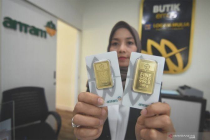 Harga Emas Antam Turun Tipis Rp 2.000 jadi Rp 2.042.000 Per Gram