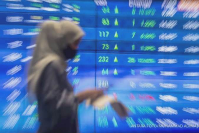 IHSG Naik Lebih 1% di Sesi Pagi Selasa (2/9), Saham ANTM, JPFA, MDKA Jadi Top Gainers