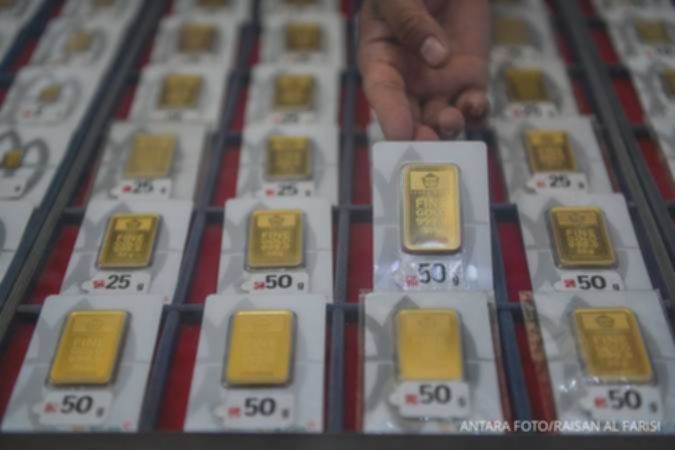 Emas Antam Naik Terus: Waktu Terbaik Jual atau Beli Sekarang?