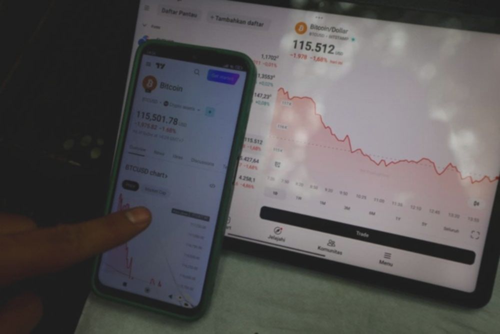 Harga Bitcoin Runtuh, Investor Ritel Pengepul Saham Emiten Kripto Rugi Rp281,46 Triliun
