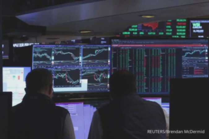 Wall Street Bergerak Tipis Kamis (9/10), Powell Tak Beri Sinyal Baru Soal Suku Bunga