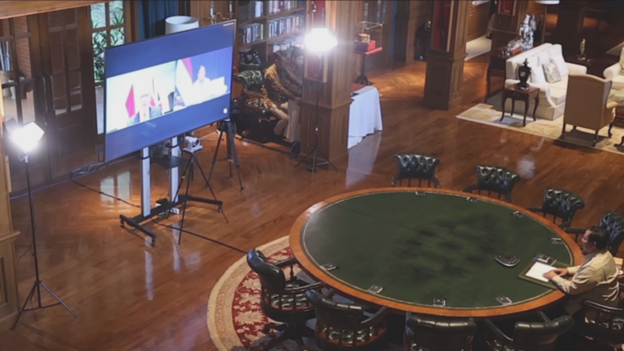 Prabowo dan PM Inggris Temu Virtual, Bahas Kemitraan Maritim hingga Isu Global