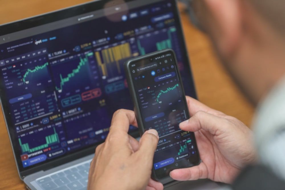 10 Saham Top Gainers Sepekan: STAR, ARKO hingga SSTM Meroket di Atas 70%