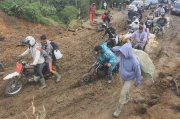 BNPB sebut jalur darat ke wilayah tengah Aceh mulai pulih