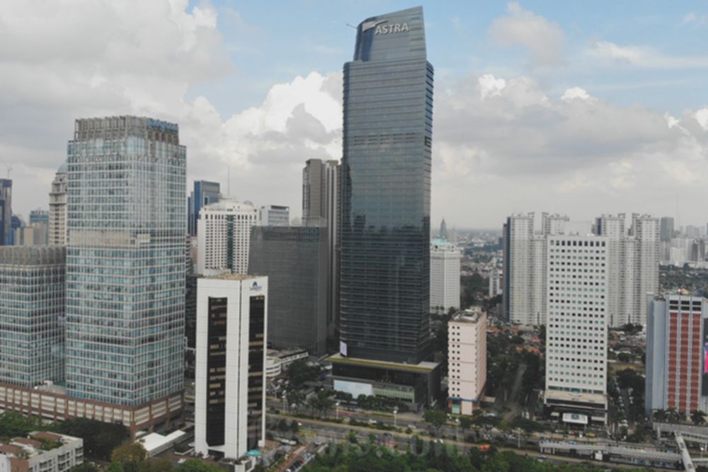 ASII Terbang Tinggi! Saham Astra Diprediksi Tembus 8.100 di 2025