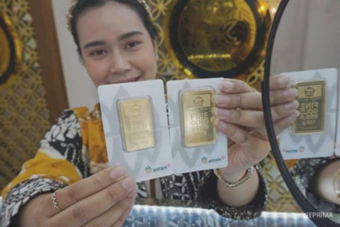 Harga emas Antam hari ini naik Rp 13.000 jadi Rp 2.416.000 per gram, Rabu (10/12)