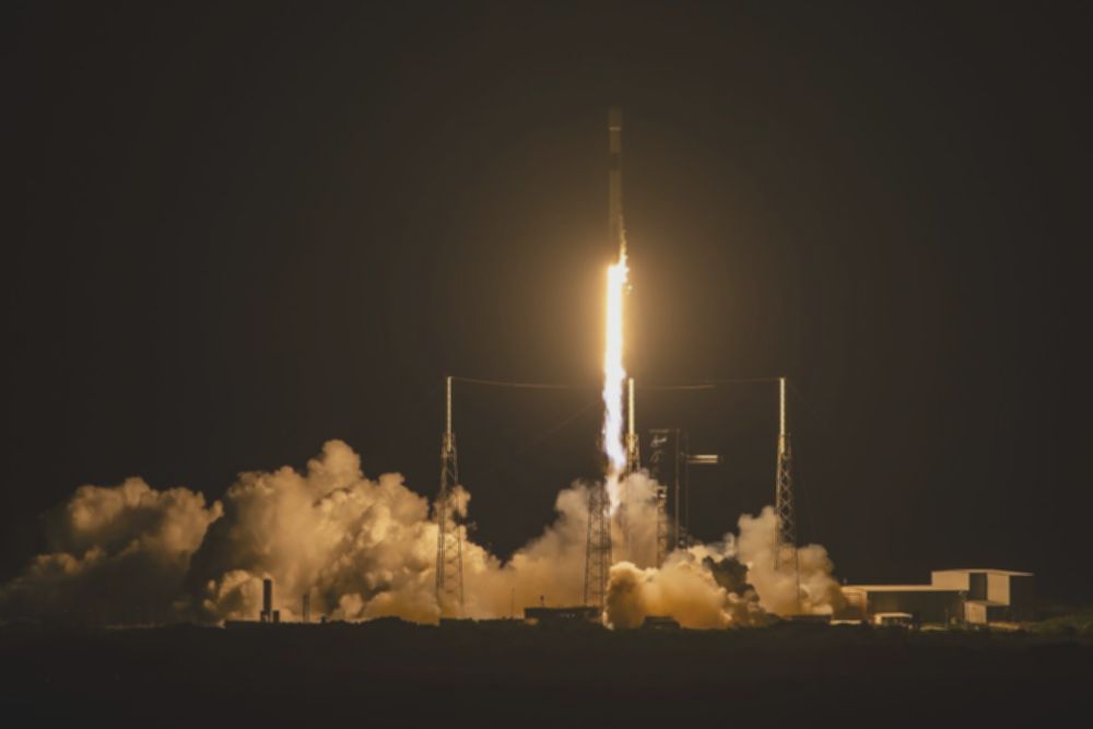 SpaceX IPO Akhir 2026? Valuasi Fantastis Rp13 Kuadriliun!