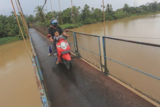 Pembangunan jembatan gantung perlancar mobilitas warga dua desa di Wonogiri