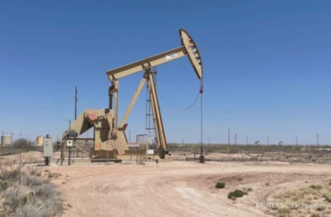 Harga minyak WTI menguat tajam, tembus US$ 58,25 per barel pada Jumat (9/1) pagi