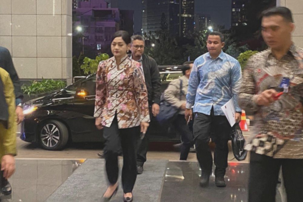 Gelar konpers, Airlangga, Purbaya, hingga petinggi OJK-BI tiba di kantor Danantara