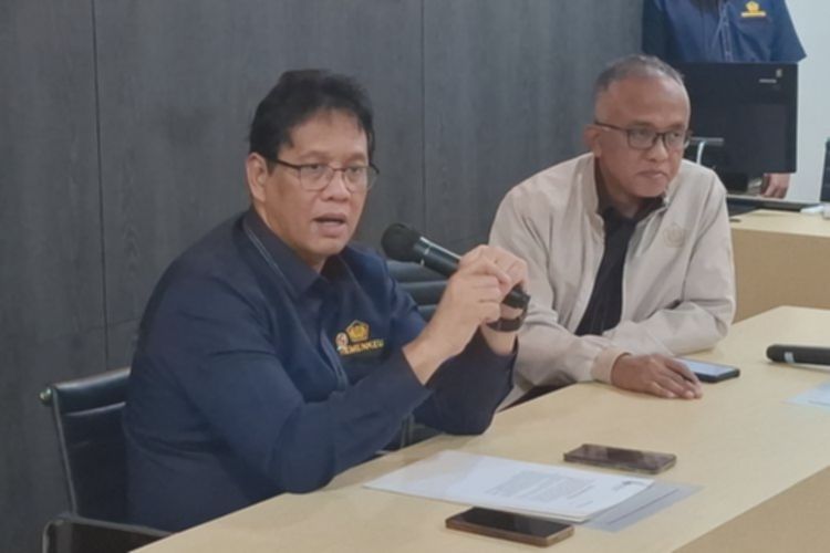 Menkeu Purbaya minta direksi BEI baru komitmen basmi saham gorengan, jangan sekadar paham pasar