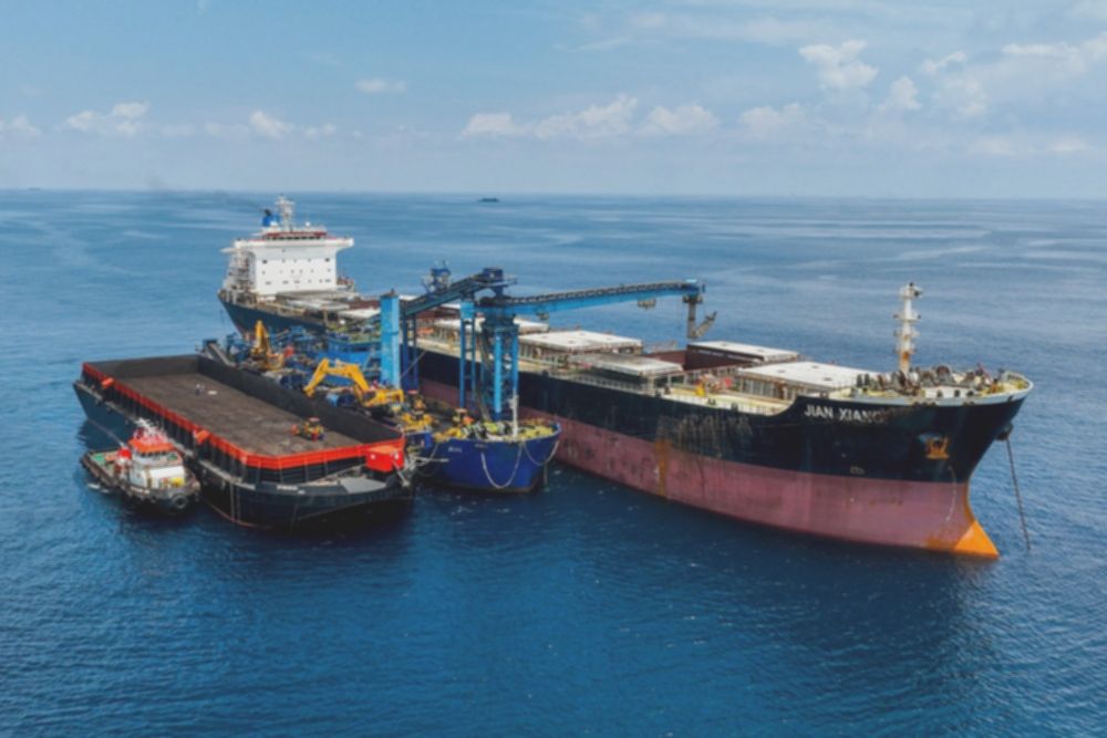 Pesta capital gain saham grup Bakrie awal 2026, BNBR naik lebih dari 60%