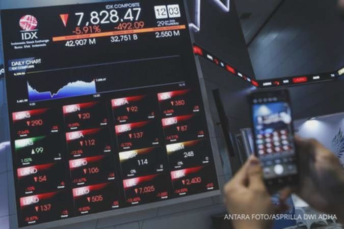IHGS Naik 1,18% ke 8.329 Sesi I, Top Gainers LQ45: JPFA, AMRT dan TLKM, Jumat (30/1)