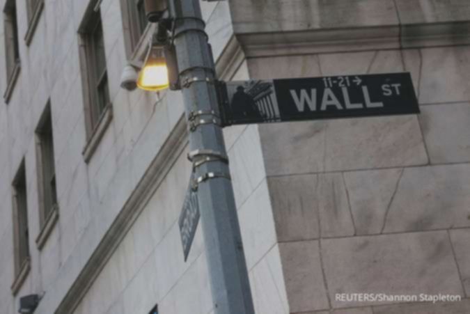 Wall Street ditutup menguat tipis Selasa (17/2), saham teknologi bangkit dari tekanan