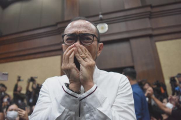 Divonis 9 tahun penjara dalam kasus minyak mentah, Riva Siahaan bakal banding?