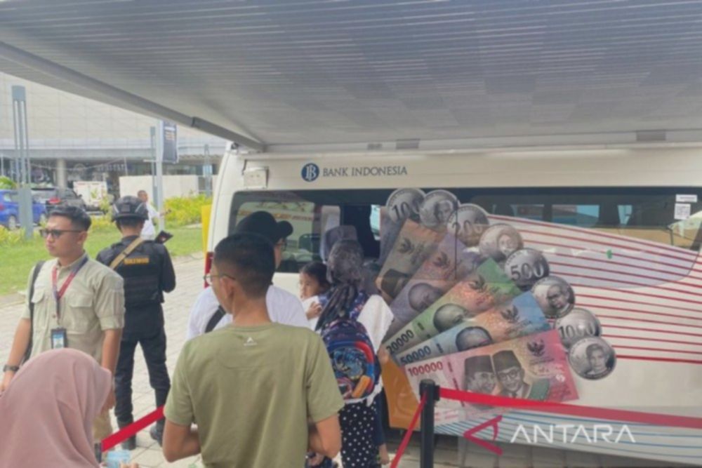 Cara tukar uang baru untuk THR Lebaran di kas keliling BI, simak syaratnya