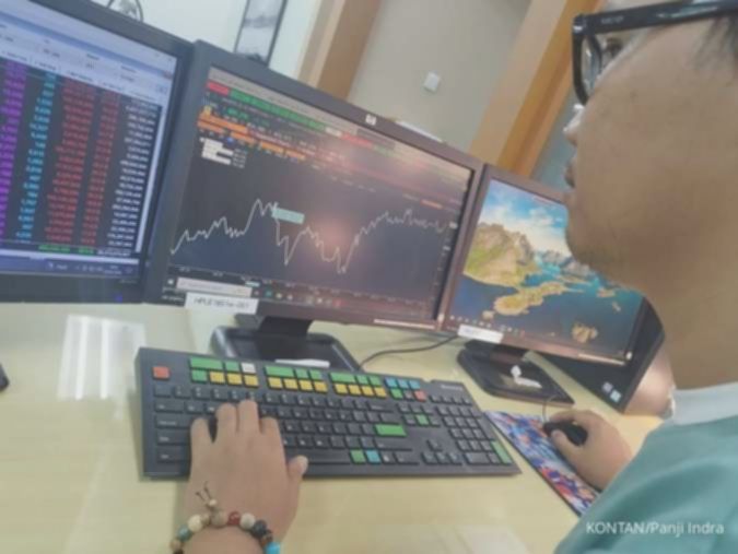 Waspada! Pertumbuhan kinerja emiten LQ45 di 2025 lebih melambat