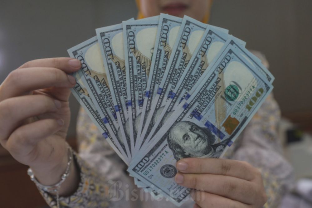 Dolar AS perkasa didorong spekulasi The Fed tahan pemangkasan suku bunga