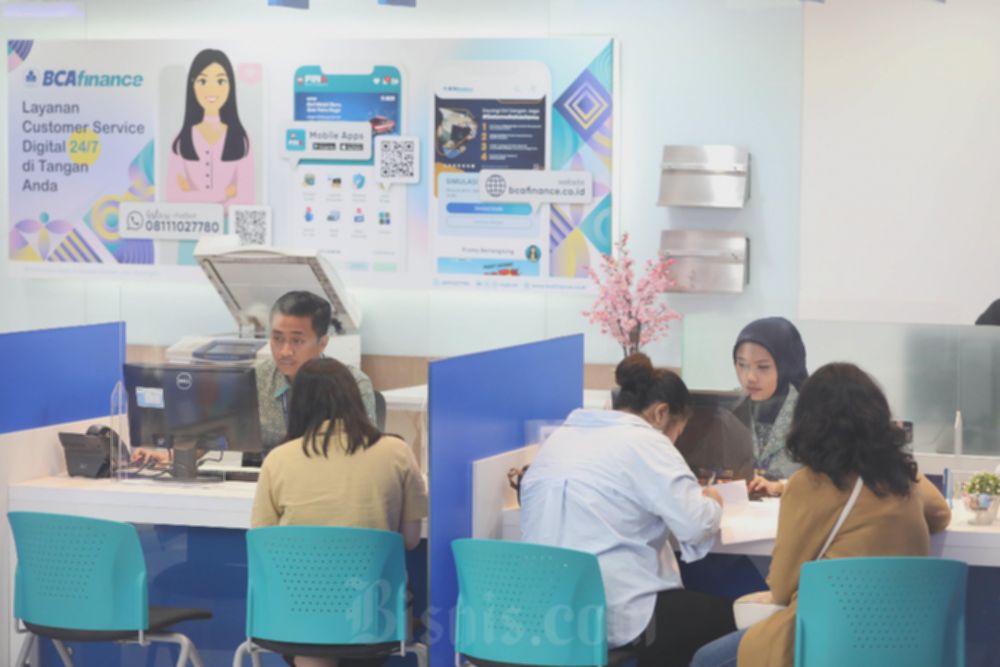 Cara tukar uang baru di Bank BCA lewat website PINTAR BI, BCA siapkan Rp65,7 T