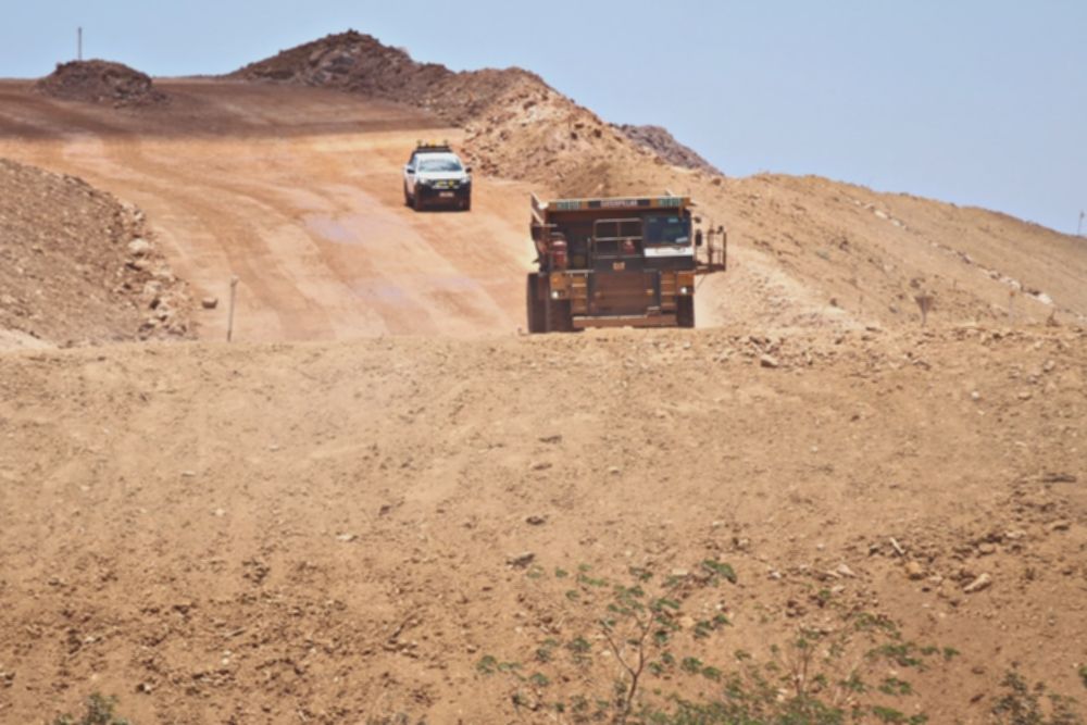 Potensi cuan saham Grup Merdeka MDKA dan MBMA jelang pemulihan kinerja 2026